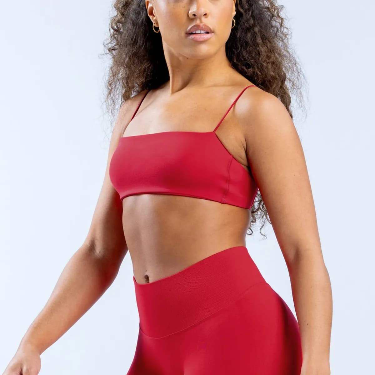red strappy sports bra from the seamless 4 piece activewear set